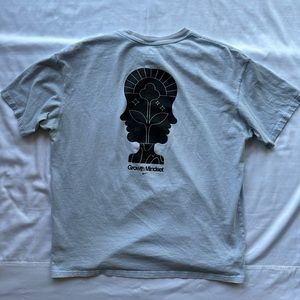 Nike Relaxed Fit Graphic Tee - Men’s Large